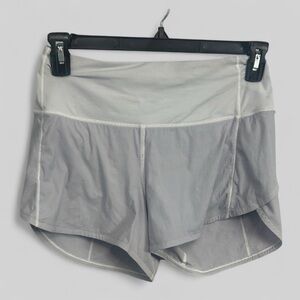 Lululemon Athletica Hotty Hot shorts athleisure size 6 sports yoga fitness chic